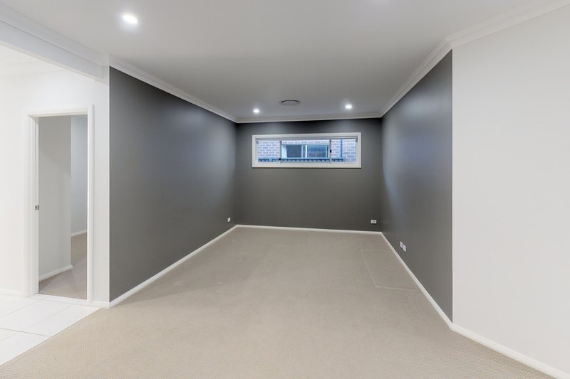 Photo - 24 Loudon Parade, Marsden Park NSW 2765 - Image 7