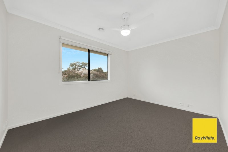 Photo - 24 Lucca Walk, Mernda VIC 3754 - Image 15