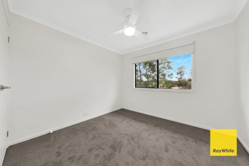 Photo - 24 Lucca Walk, Mernda VIC 3754 - Image 17