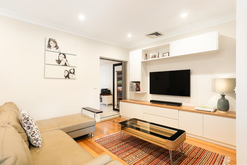 Photo - 24 Lyall Street, Leichhardt NSW 2040 - Image 2