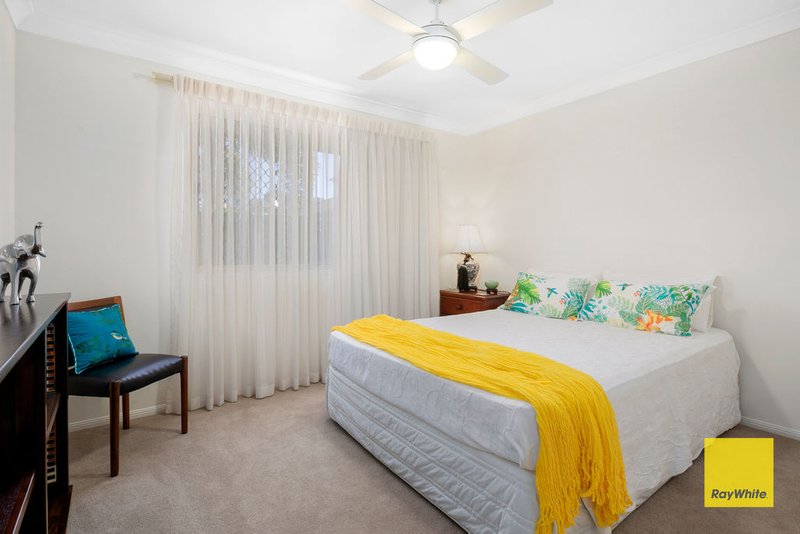 Photo - 24 Macleay Pl , Thornlands QLD 4164 - Image 6