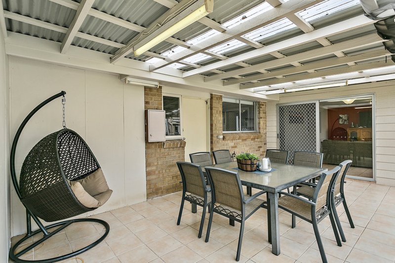 Photo - 24 Macquarie Street, Albion Park NSW 2527 - Image 8