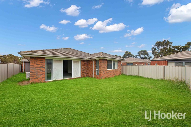 Photo - 24 Magpie Street, Brookfield VIC 3338 - Image 10
