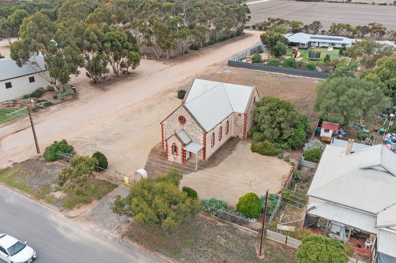 Photo - 24 Main Street, Arthurton SA 5572 - Image 15