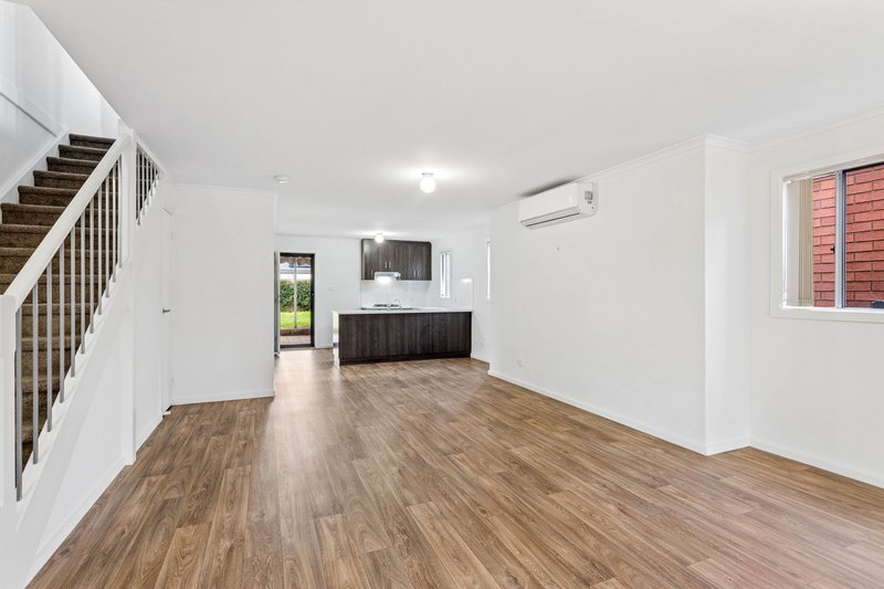 Photo - 24 Major Street, Munno Para SA 5115 - Image 13