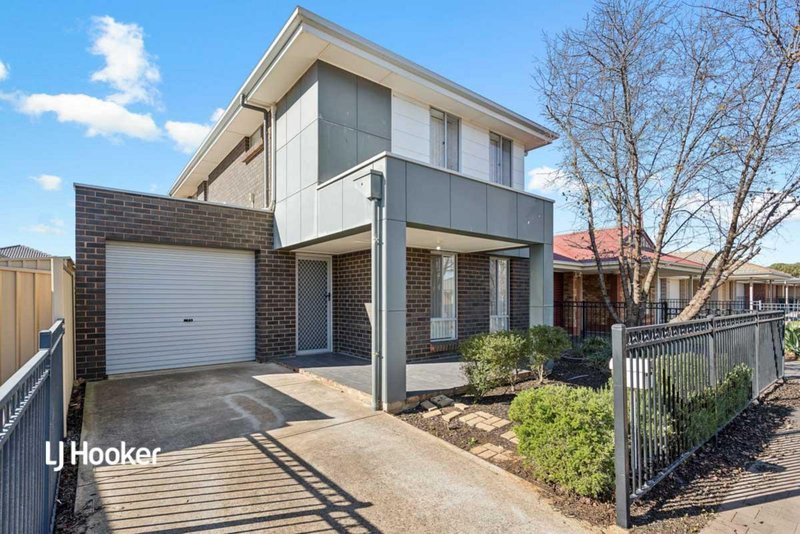 Photo - 24 Major Street, Munno Para SA 5115 - Image 2