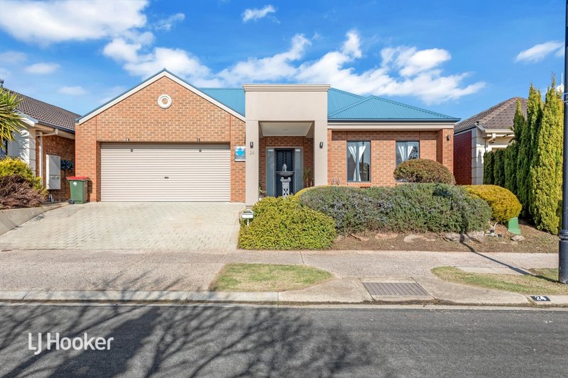 24 Mallard Crescent, Mawson Lakes SA 5095