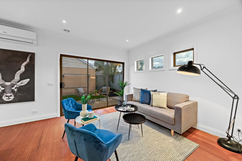 Photo - 24 Mareborne Street, Epping VIC 3076 - Image 9