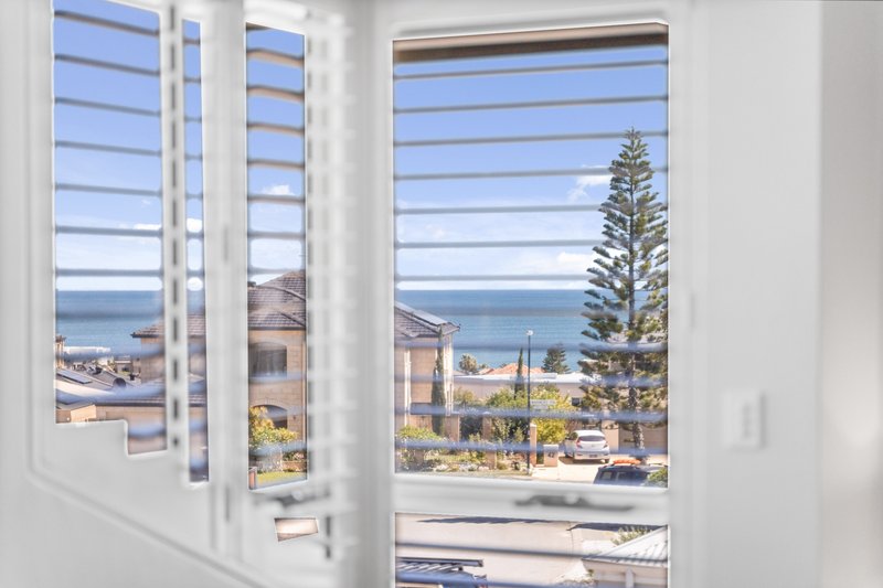 Photo - 24 Mariners View, Mindarie WA 6030 - Image 19