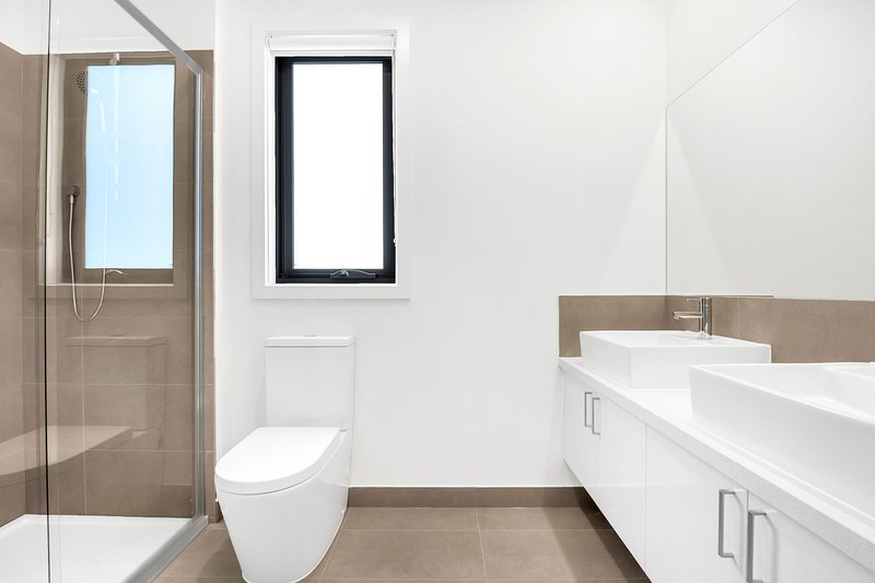 Photo - 24 Marsden Court, Mill Park VIC 3082 - Image 7