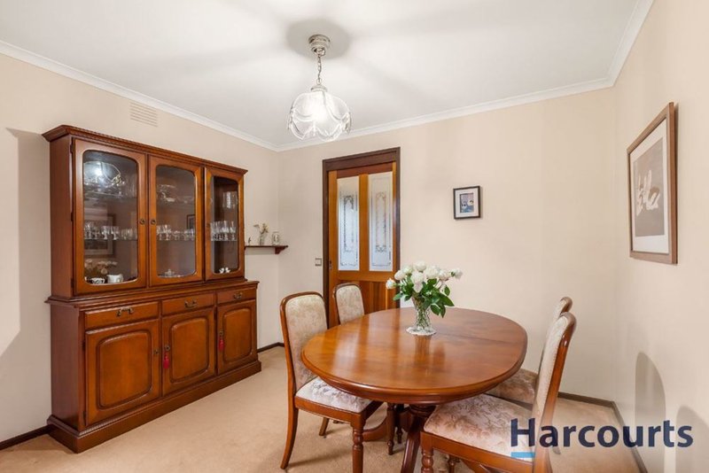 Photo - 24 Matilda Avenue, Wantirna South VIC 3152 - Image 5