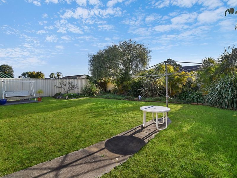 Photo - 24 Maxwell Avenue, Gorokan NSW 2263 - Image 6