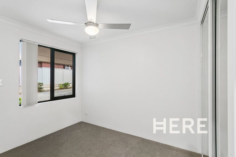 Photo - 2/4 May Drive, Nollamara WA 6061 - Image 12