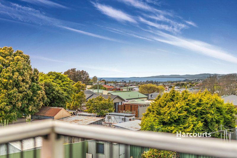 Photo - 24 Mcbride Street, Devonport TAS 7310 - Image 28