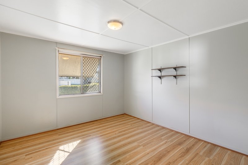 Photo - 24 Mcdowall Street, Newtown QLD 4350 - Image 5