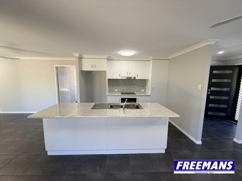 Photo - 24 Mclucas Crescent, Wondai QLD 4606 - Image 11