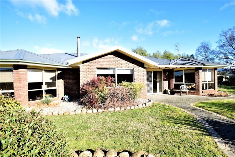 24 Mcneill Street, Mole Creek TAS 7304