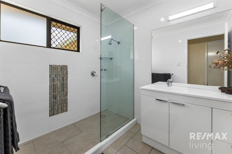 Photo - 24 Melinda Street, Burpengary QLD 4505 - Image 15