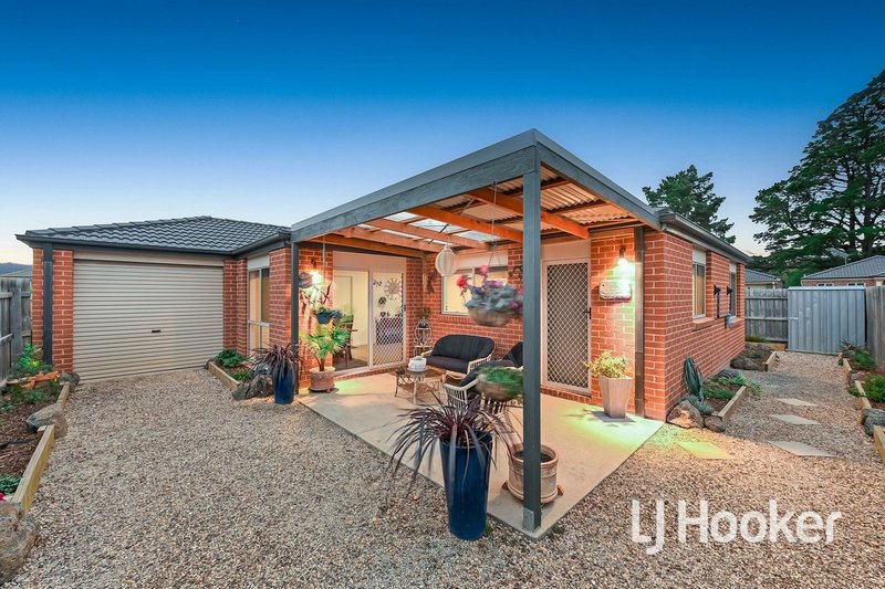 Photo - 24 Melissa Way, Pakenham VIC 3810 - Image 13