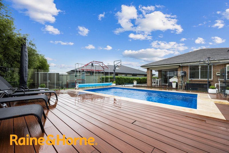 24 Mewburn Drive, Goulburn NSW 2580