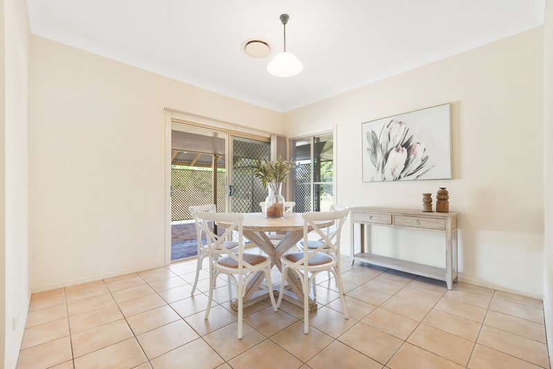 Photo - 24 Milford Court, Burpengary East QLD 4505 - Image 7