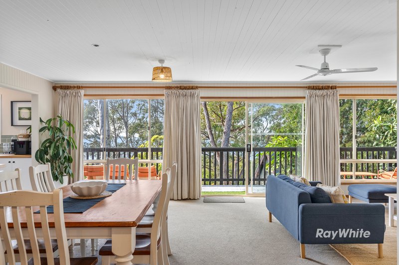 Photo - 24 Millers Crescent, Moruya Heads NSW 2537 - Image 7