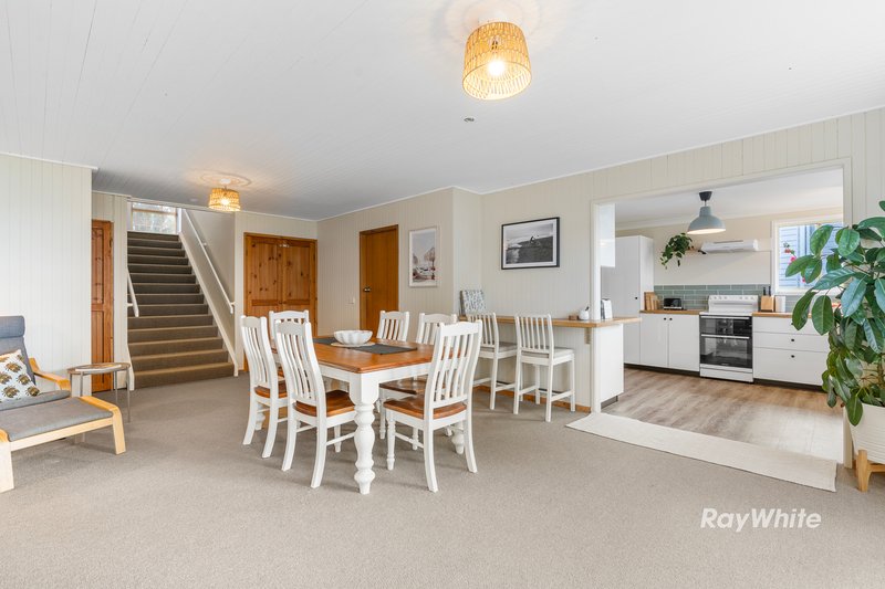 Photo - 24 Millers Crescent, Moruya Heads NSW 2537 - Image 13