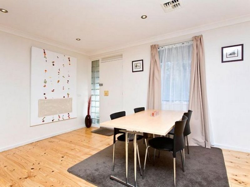 Photo - 24 Mirrool Street, Duffy ACT 2611 - Image 3