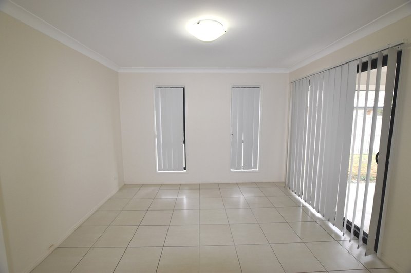 Photo - 24 Monterey Way, Calliope QLD 4680 - Image 6