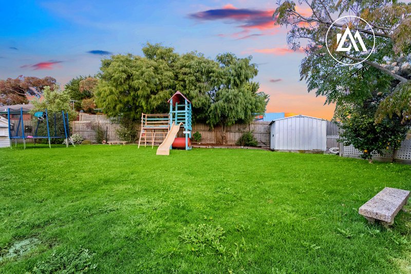 Photo - 24 Monze Drive, Langwarrin VIC 3910 - Image 16