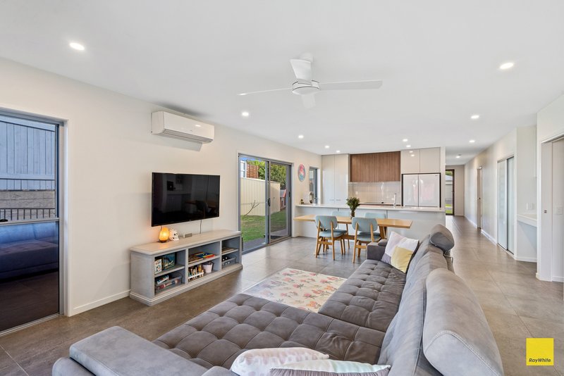 Photo - 24 Moogerah Street, Capalaba QLD 4157 - Image 3