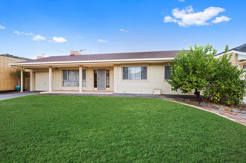 Photo - 24 Moore Drive, Fulham Gardens SA 5024 - Image 2