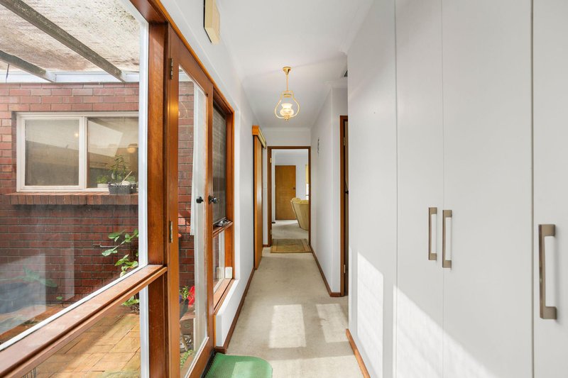Photo - 2/4 Moorea Court, West Lakes SA 5021 - Image 8
