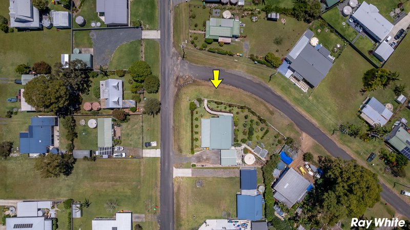 Photo - 24 Moorooba Road, Coomba Park NSW 2428 - Image 13