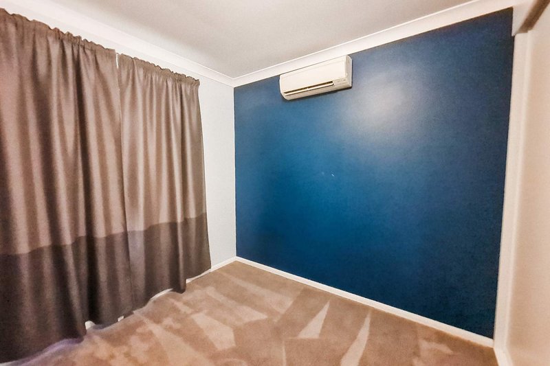 Photo - 24 Moresby Street, Mount Isa QLD 4825 - Image 5