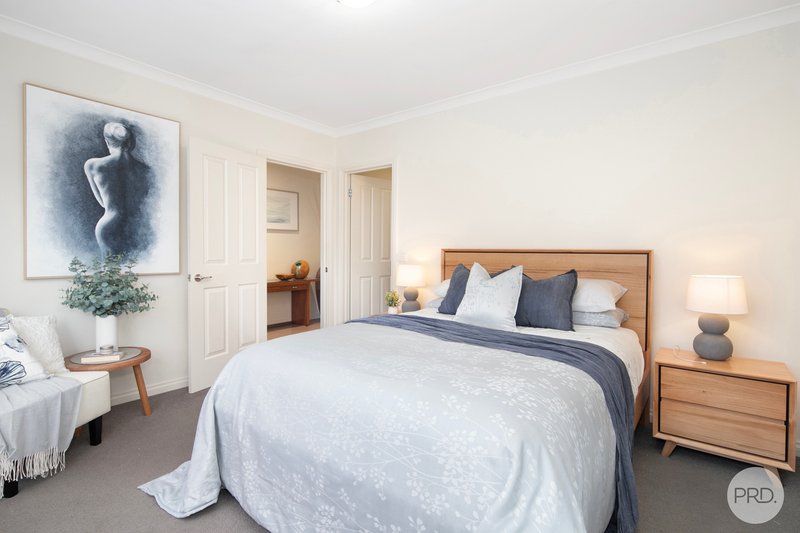 Photo - 2/4 Morgan Street, Sebastopol VIC 3356 - Image 2