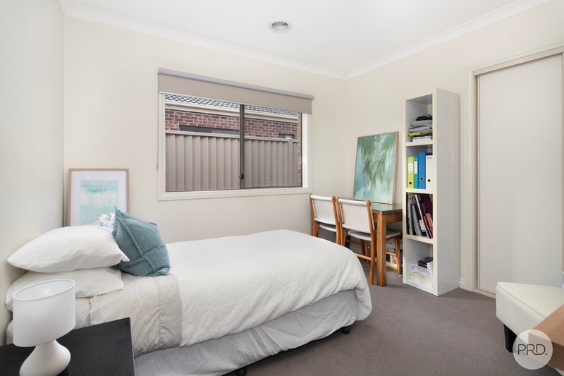 Photo - 2/4 Morgan Street, Sebastopol VIC 3356 - Image 4