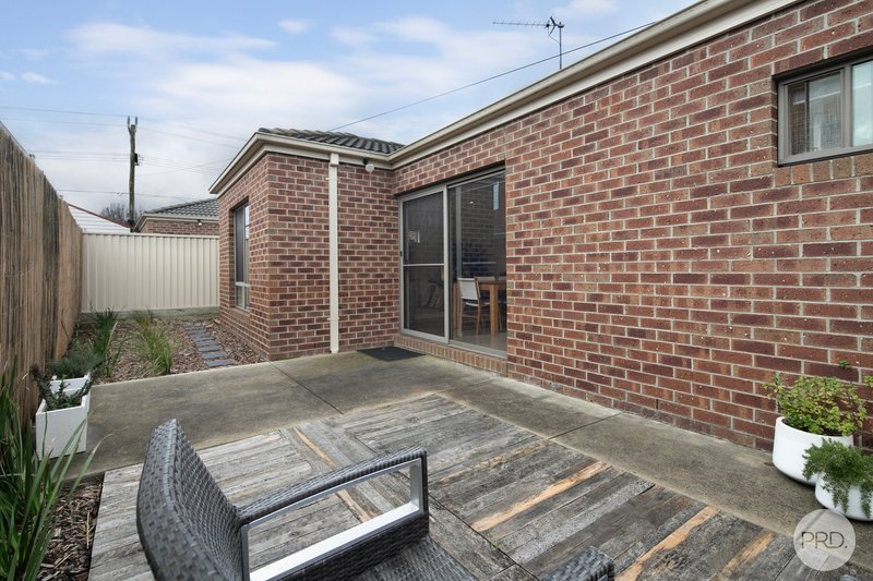 Photo - 2/4 Morgan Street, Sebastopol VIC 3356 - Image 9