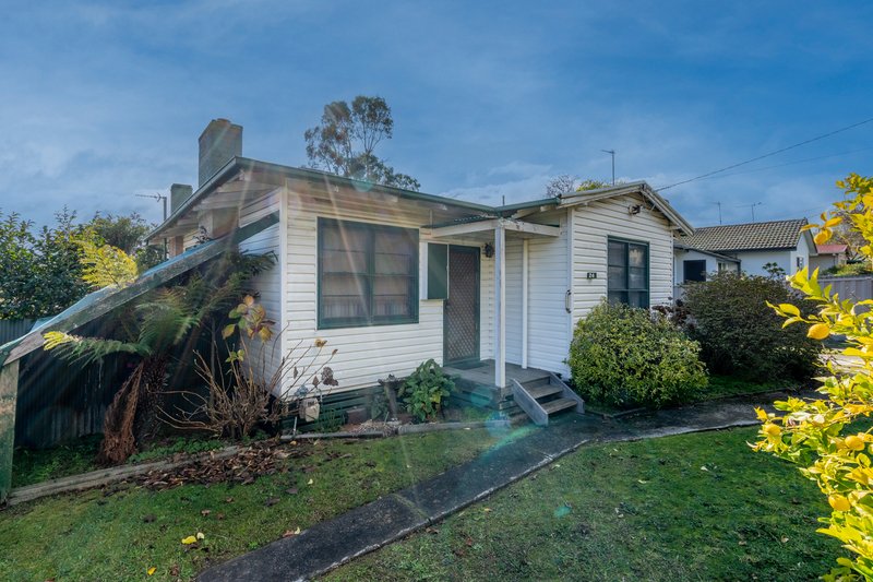 24 Morison Crescent, Seymour VIC 3660