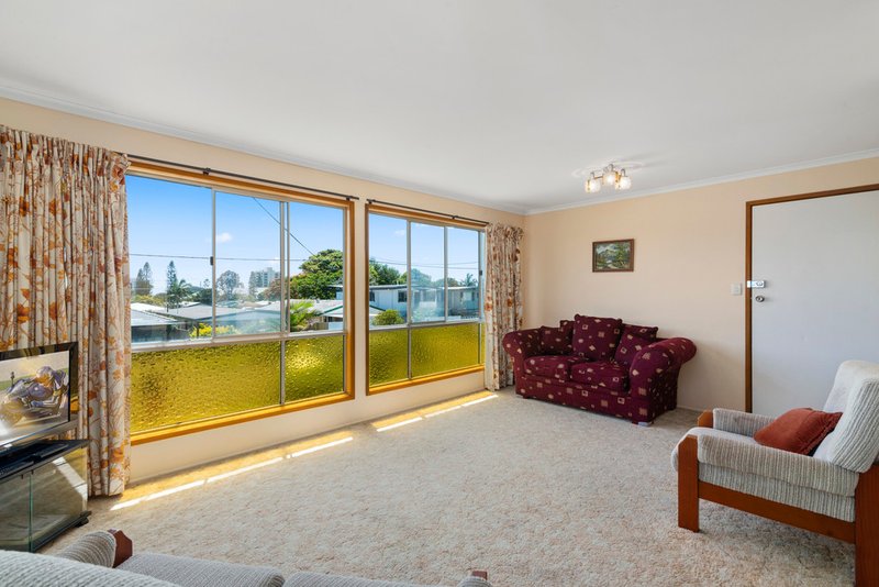 Photo - 24 Morshead Street, Tugun QLD 4224 - Image 2