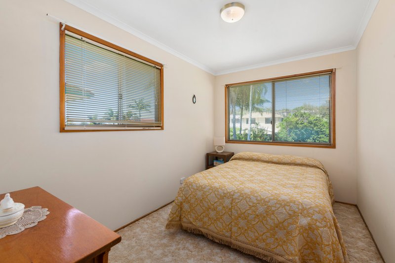 Photo - 24 Morshead Street, Tugun QLD 4224 - Image 7