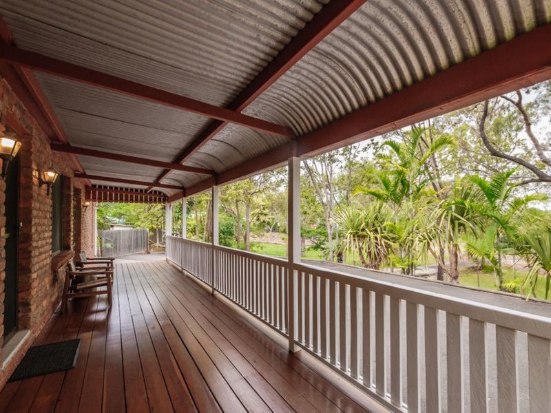 Photo - 24 Mounter Street, Boyne Island QLD 4680 - Image 14