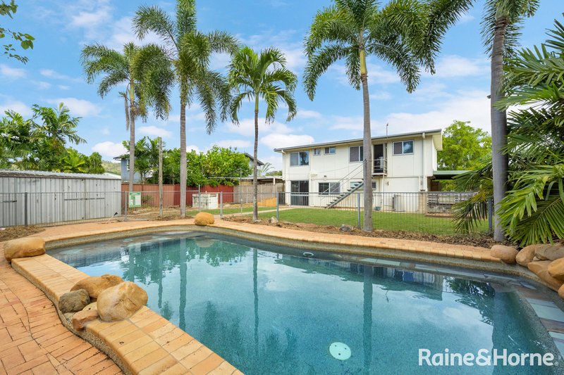 Photo - 24 Munbilla Drive, Kelso QLD 4815 - Image 2