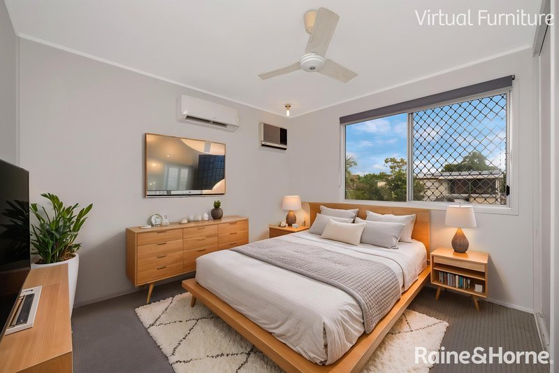 Photo - 24 Munbilla Drive, Kelso QLD 4815 - Image 7
