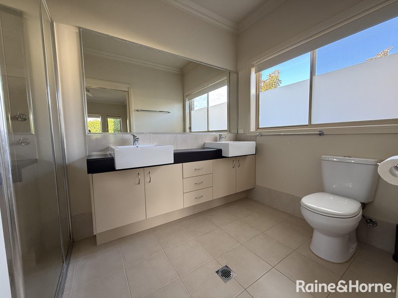 Photo - 24 Murray Avenue, Orange NSW 2800 - Image 18
