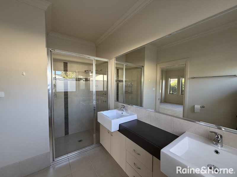 Photo - 24 Murray Avenue, Orange NSW 2800 - Image 20
