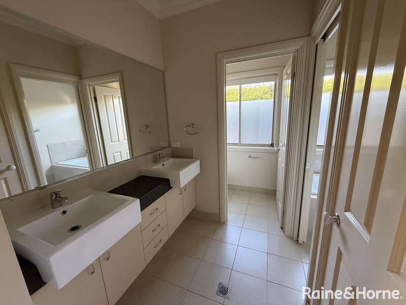 Photo - 24 Murray Avenue, Orange NSW 2800 - Image 27