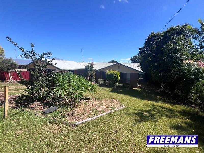 Photo - 24 Murray Parade, Kingaroy QLD 4610 - Image 2