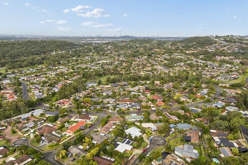 Photo - 2/4 Musical Court, Oxenford QLD 4210 - Image 24