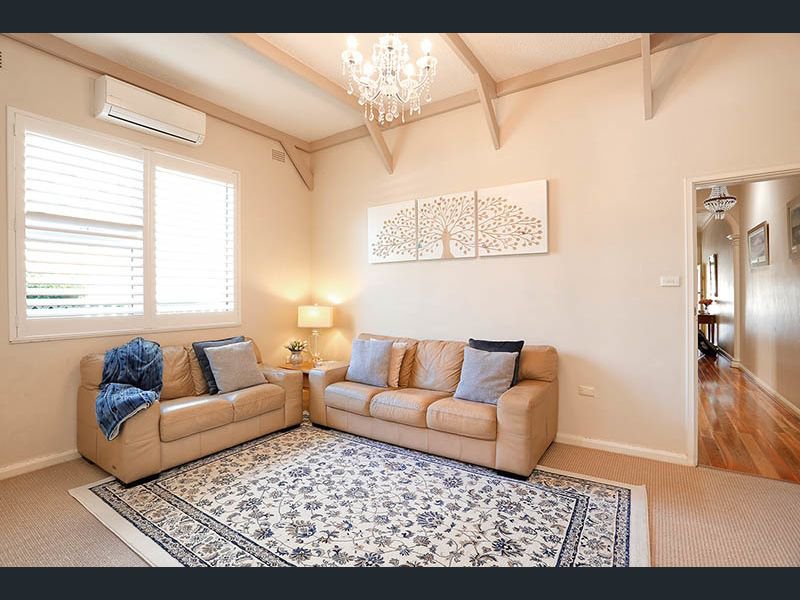 Photo - 24 Myrtle Street, Stanmore NSW 2048 - Image 2